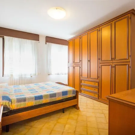 Pentagono Apartmán *